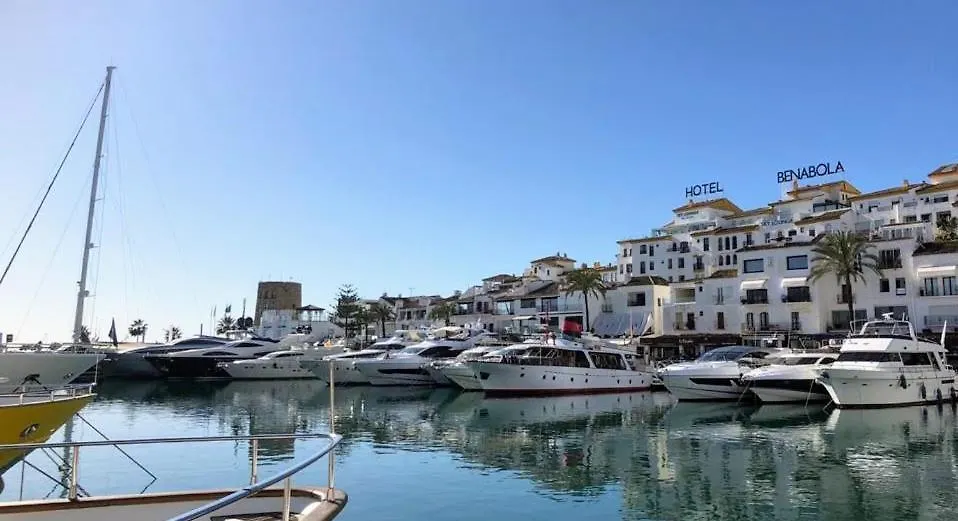 Nueva Andalucia Golf, Sun & Relax Villa Marbella